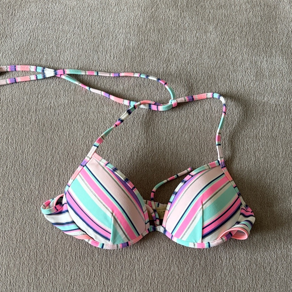 Victoria’s Secret bathing suit top